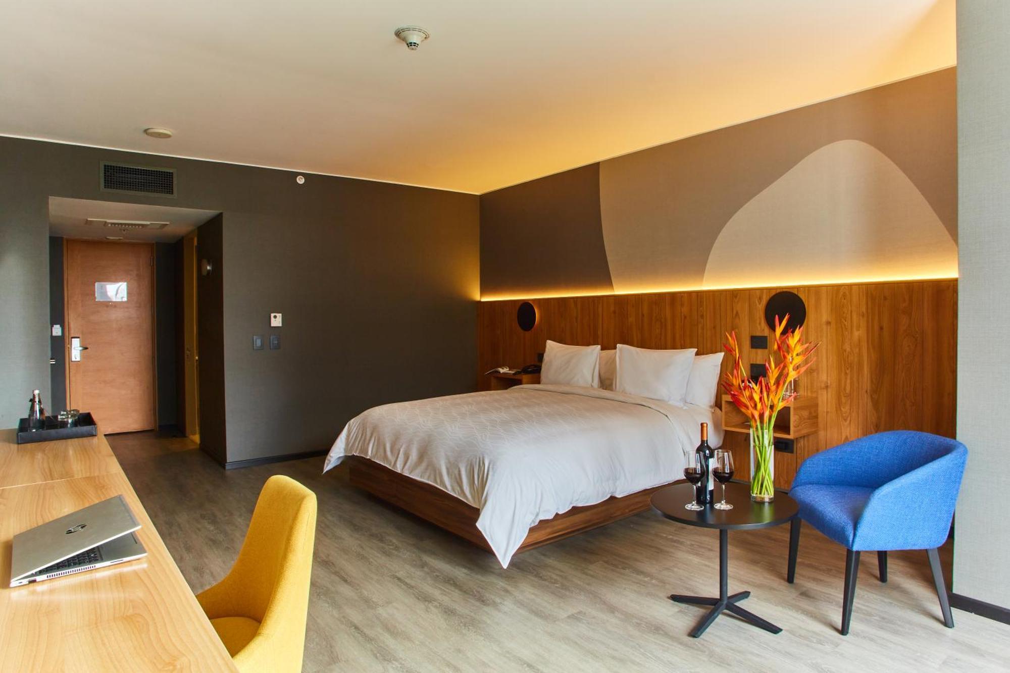 Pullman Lima San Isidro Hotel Room photo